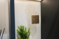 勇创行业辉煌,NVC雷士电工打造行业领先地位