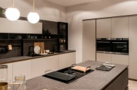 高端市场成拉动家电复苏重要引擎