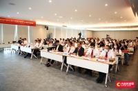 大自然地板重磅发布中国健康人居战略，加速家居行业健康迭代升级