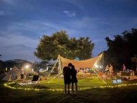 露营火爆成就便携式小家电“新赛道”