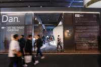 专访设计师邵唯晏&融艺家具王旭峰：用联名设计展厅在家博会放出震撼“惊喜弹”