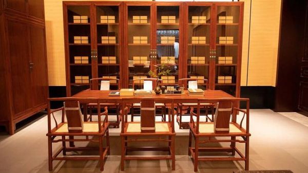 红木品牌十大排名出炉，探索家居收藏的无限价值