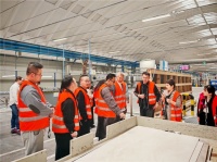 从“标准先行”到“品质透明”！国际一线品牌伊派・爱马仕瓷砖岩板，用六大严苛标准筑牢安心家！