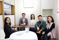 伊伊布舍张健林：内卷时代，高端窗帘的“差异化”突围战