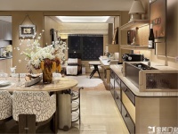 “五一”反向度假|家不是匆匆打卡地,是藏着温柔的情绪归处  “五一”假期，有人奔赴远方打卡...